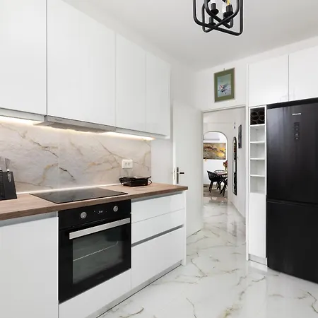 Le Peridot Garden House Rhodes City