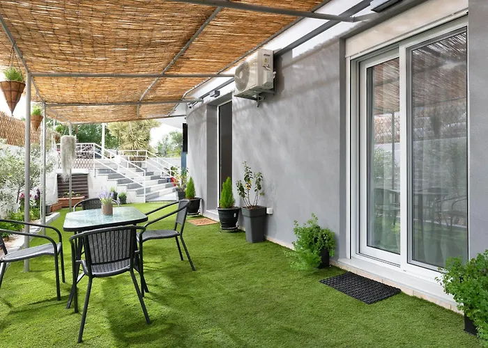 Apartment Le Peridot Garden House